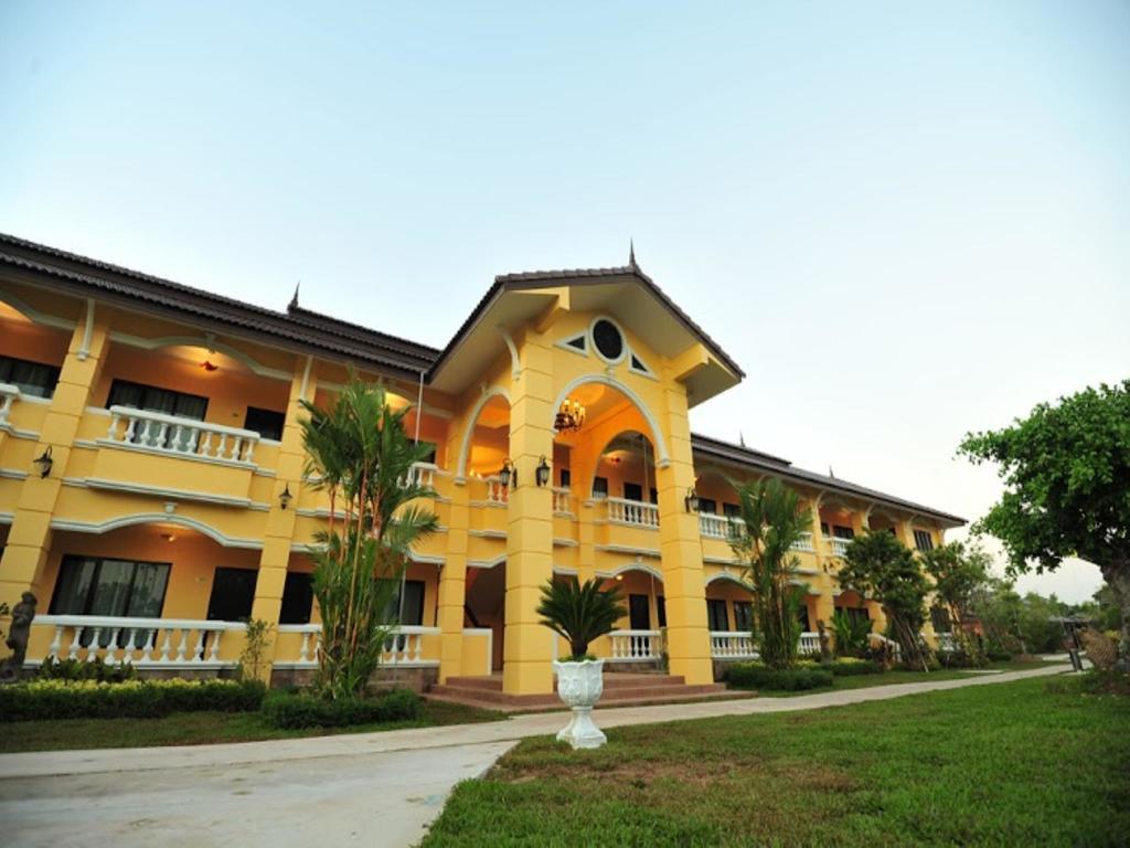 Park & Pool Resort Nong Khai Exterior foto
